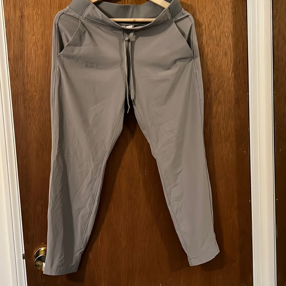 Athleta Brooklyn style Gray Pants - size 2p!
